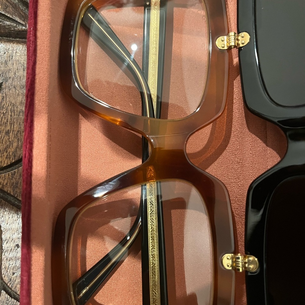 Gucci Tortoise Clear Square Frames with Black Flip-Up Sunglasses - Picture 5 of 11
